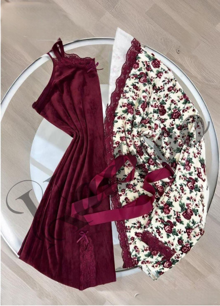 طقم روب Velvet Romance – قطيفة مستورد