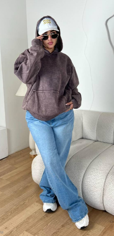 هودي محجّر بطباعة خلفية تريندي