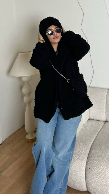 جاكيت فرو مكتكت مبطّن بالشنطة والطاقية – طقم شتوي كامل 🔥