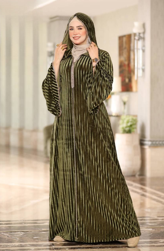 دريس قطيفة فرنسية مستوردة ✨🖤