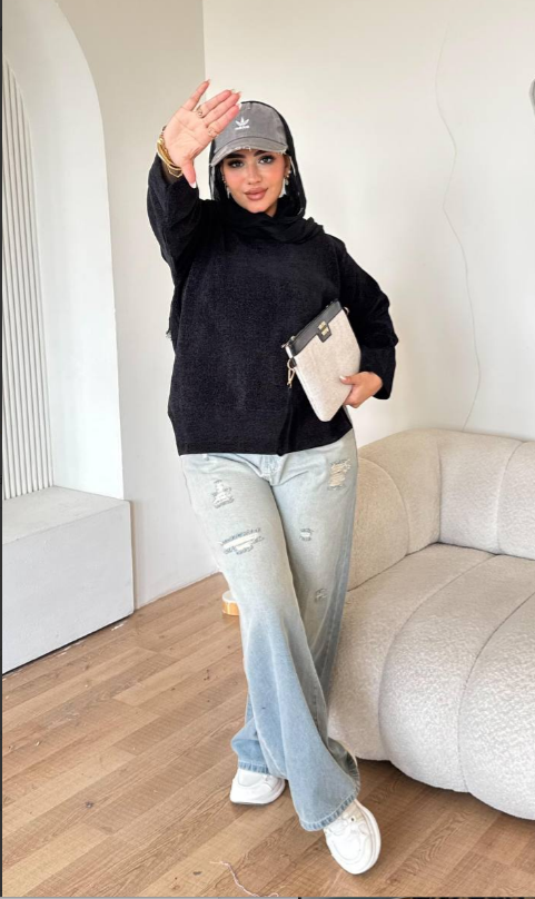 بلوفر قطيفة فتحتين جانبية