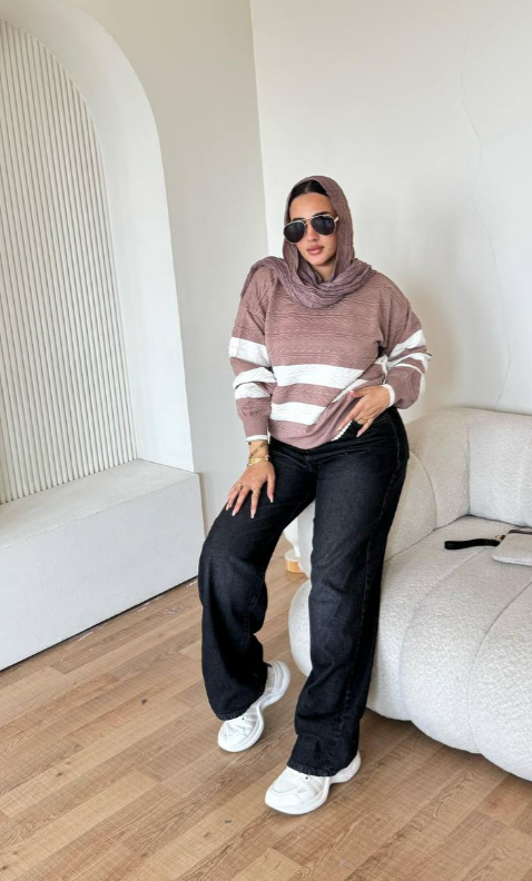 بلوفر المقلم التريندي