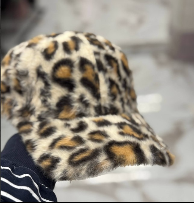 كاب فرو تايجر شتوي – Tiger Fur Winter Cape